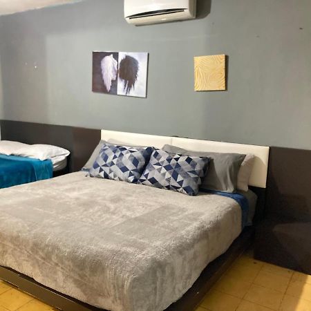 Apartamento Con Cochera Centro De La Ciudad. ลาปาซ ภายนอก รูปภาพ