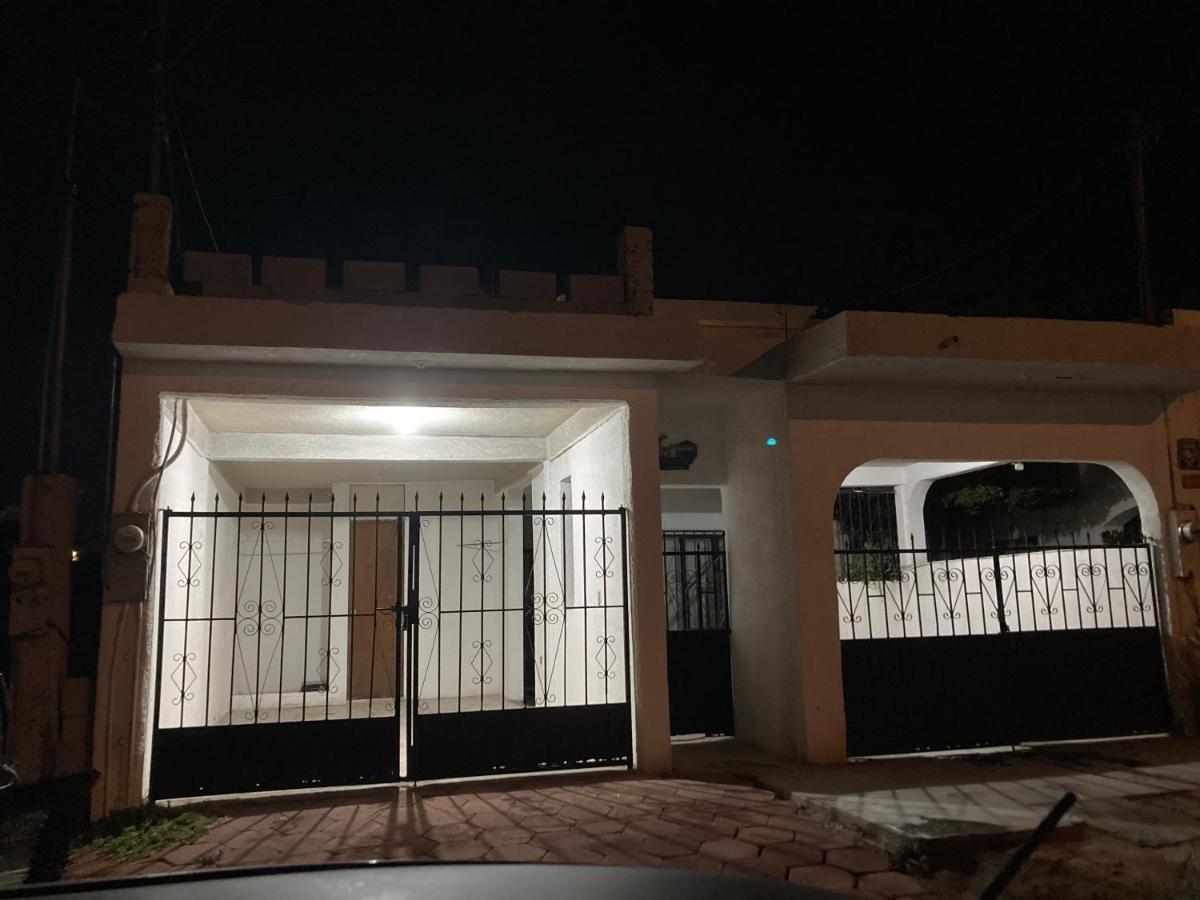 Apartamento Con Cochera Centro De La Ciudad. ลาปาซ ภายนอก รูปภาพ